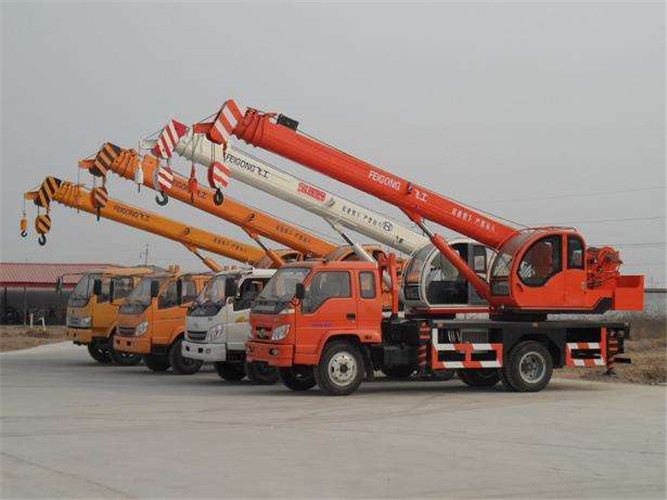 君山区设备出现故障导致停工，怎么处理？是否有备用设备替换？