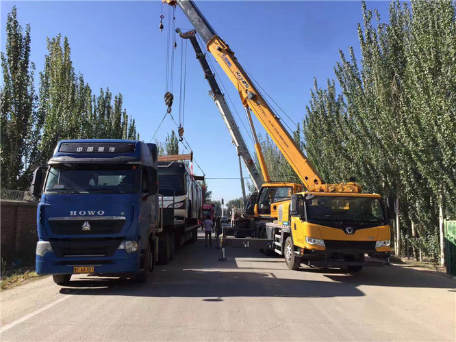 君山区“省油又稳当”—— 吊车的 “智能节能” 技术